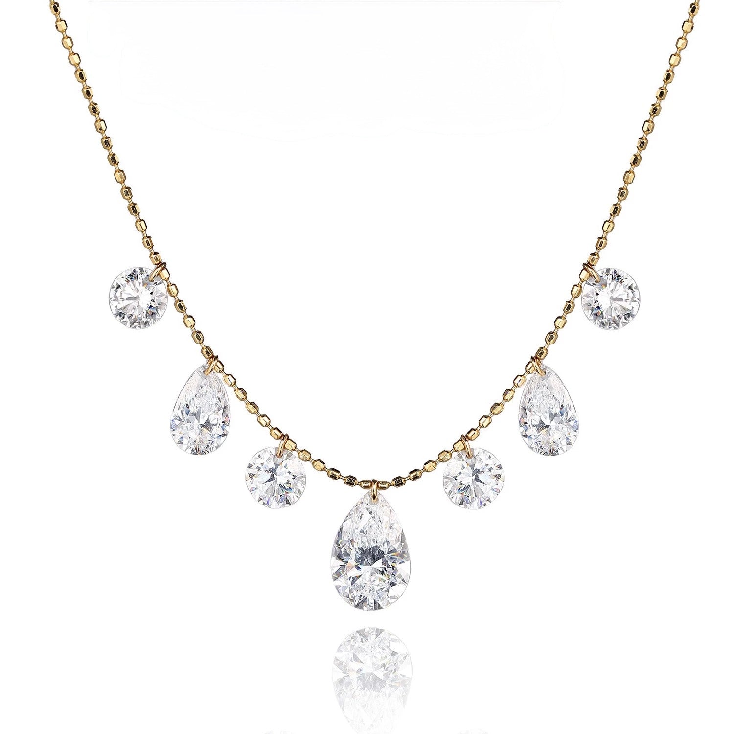 The Lumi Pear Diamond Set