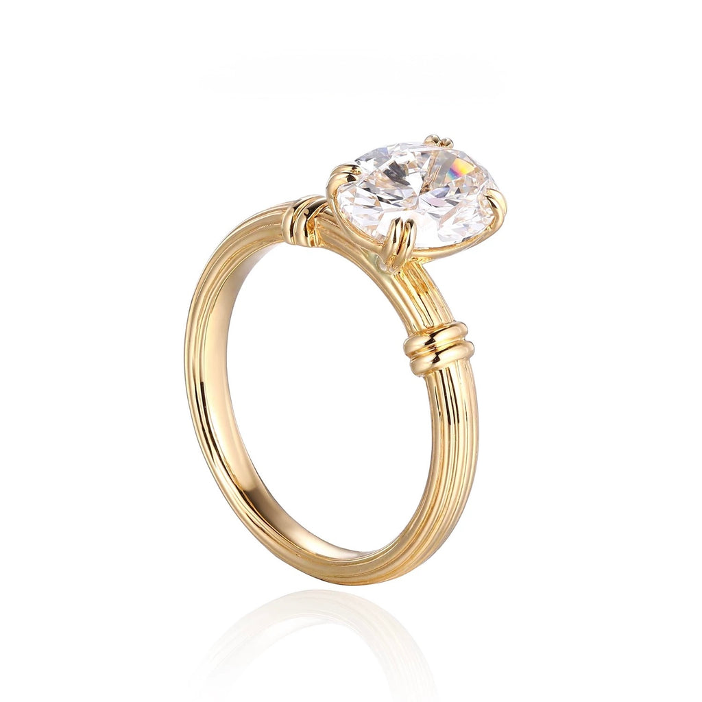 Aurélie Oval Diamond Ring