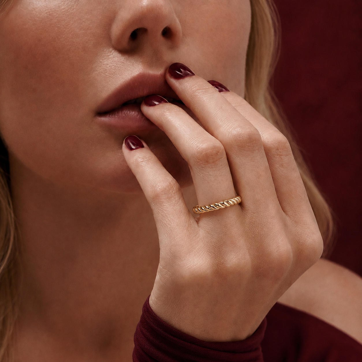 Aureline Twist Ring