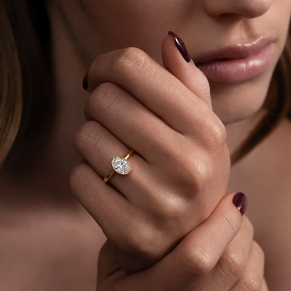Solea Oval Bezel Ring