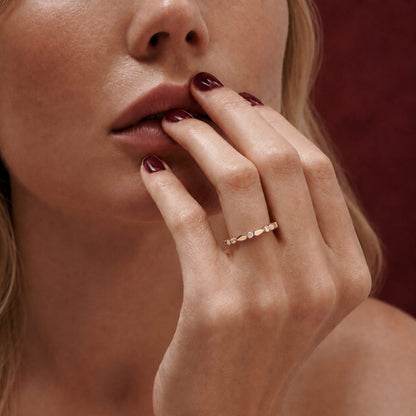 Aveline Whisper Ring
