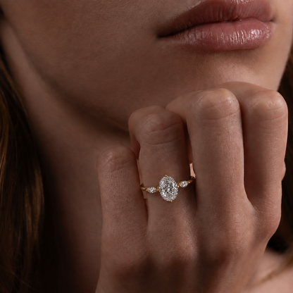 Elise Oval Ring
