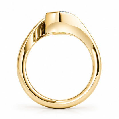 Golden Tide Oval Ring
